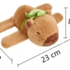 Capibara Peluche Brazalete Pulsera Movimiento Colita Sonido Marrón